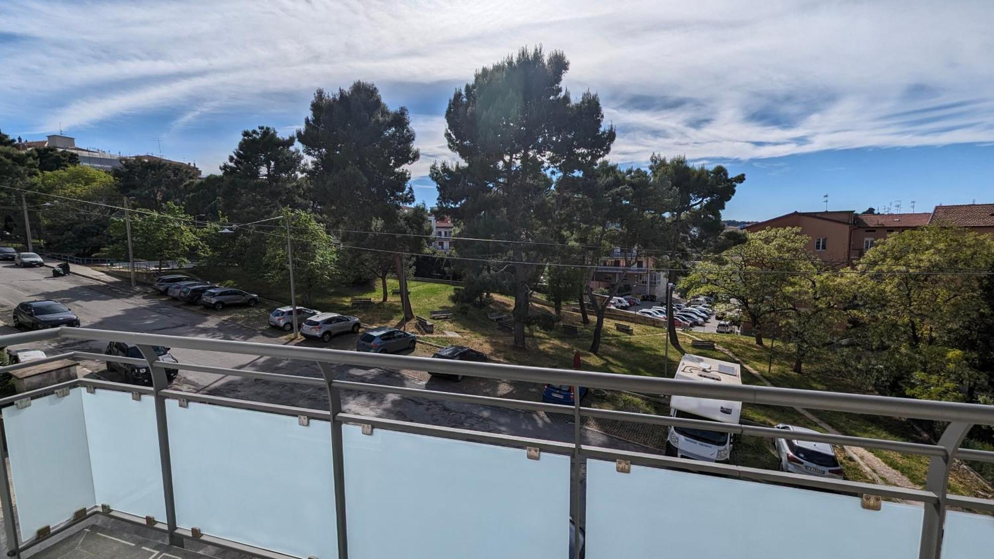 Appartamento Zona Grazie Ancona Exterior photo